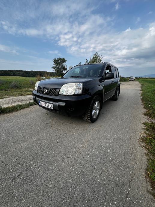 Nissan X-Trail 2,2 dCi