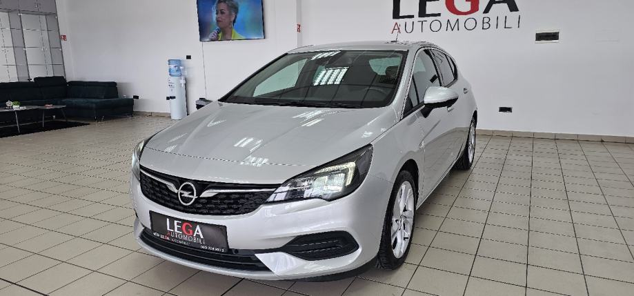 Opel Astra 1,2 TURBO BENZIN 130KS