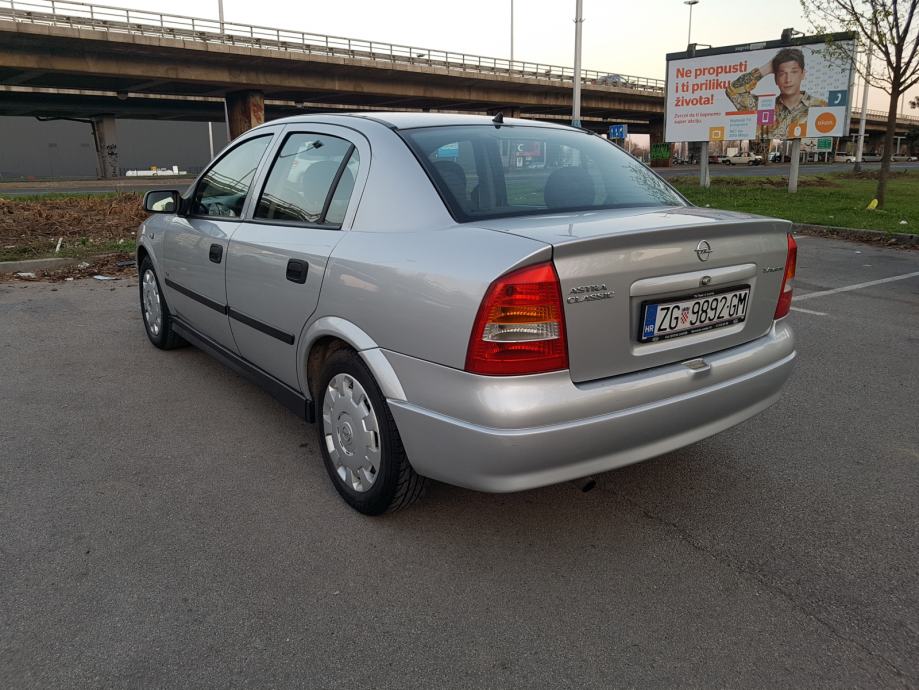 Opel Astra 1,4 16v **REG-1-GOD**KLIMA**KREDIT-KARTICE**, 2006 god.
