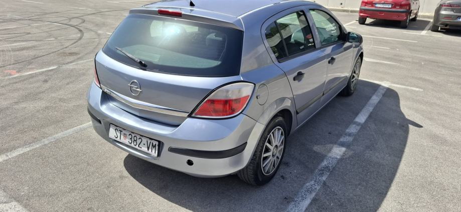 Opel Astra 1,4BENZ/PLINSERVISNA KNJIZICA,ISPIS KM 150TKM REG 072025