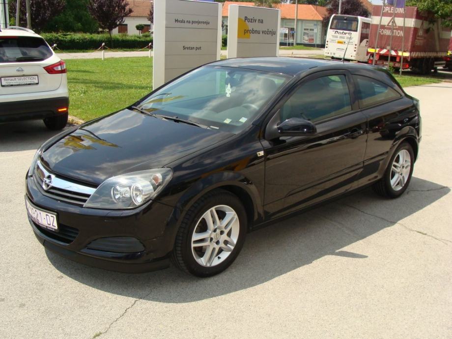 Opel astra 2006 год