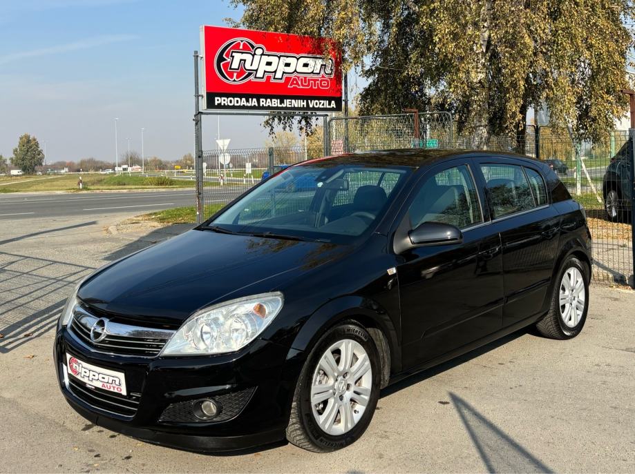 Opel Astra 1,7 CDTI AUTOKREDIT - NAVI - AUT.KLIMA - ALU - 6 BRZINA