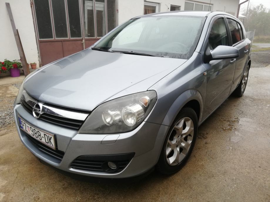 Opel astra h cosmo