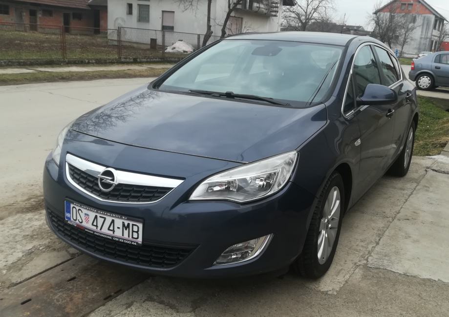 Opel Astra 1,7 Cdti, 2010 God.