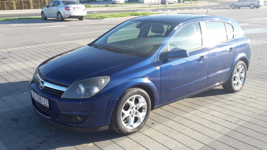 Opel astra h cosmo