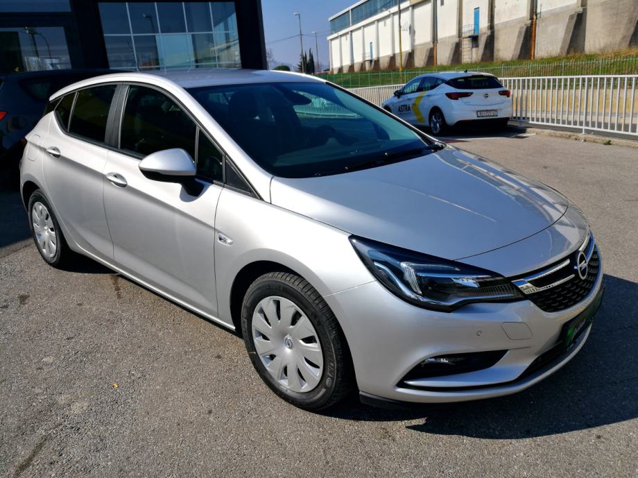 Opel astra enjoy