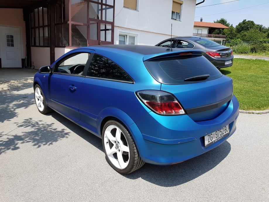 Opel astra h cosmo