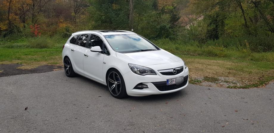 Opel Astra J Cdti Sport Tourer Opc Line Cosmo Xenon God