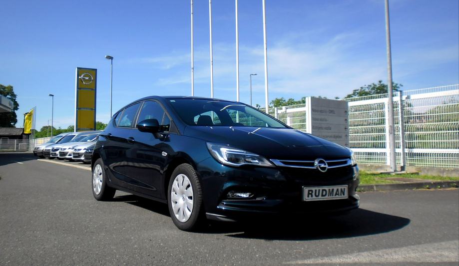 Opel astra k 2017