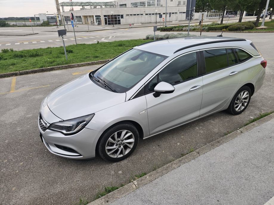 Opel Astra Karavan 1.6 CDTI AT6 automatik automatik