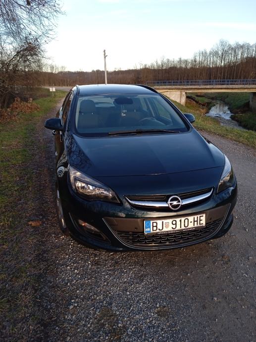 Opel Astra Karavan Cdti God