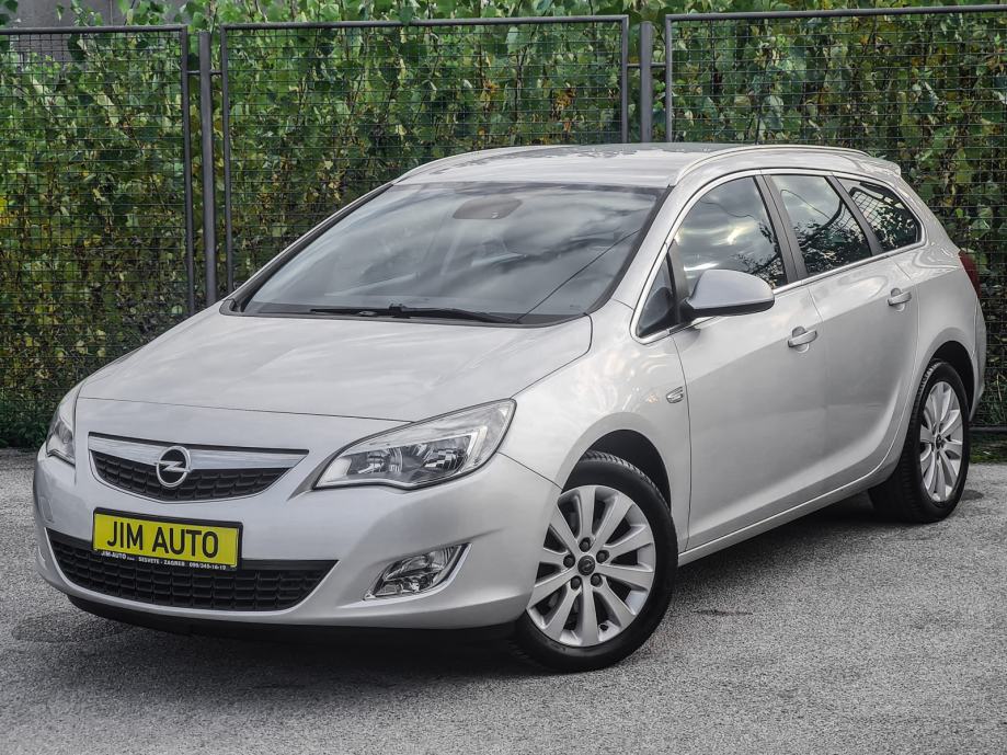 Opel Astra Karavan 1,7 CDTI 130ks Cosmo Alu Felge Krediti Kartice