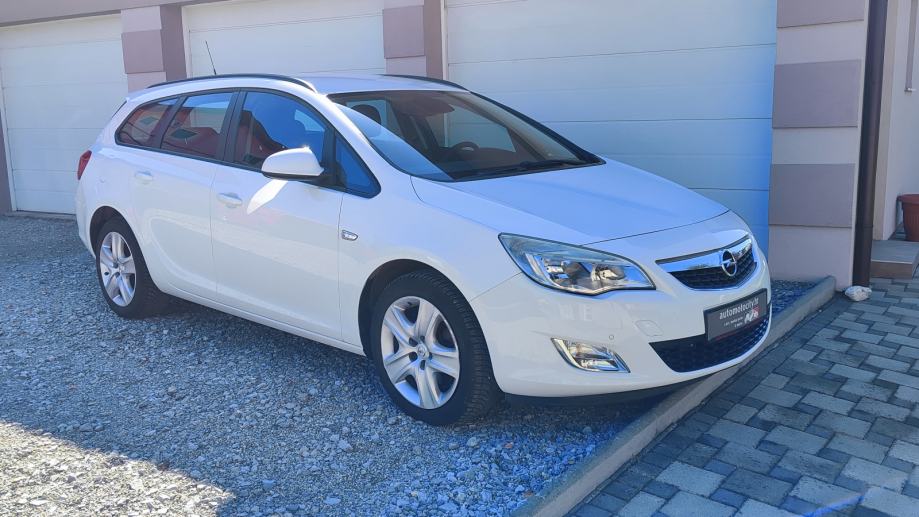 Opel Astra karavan 1,7 CDTI* Kartice 36rata*REG do 01/2025*  4690 EUR