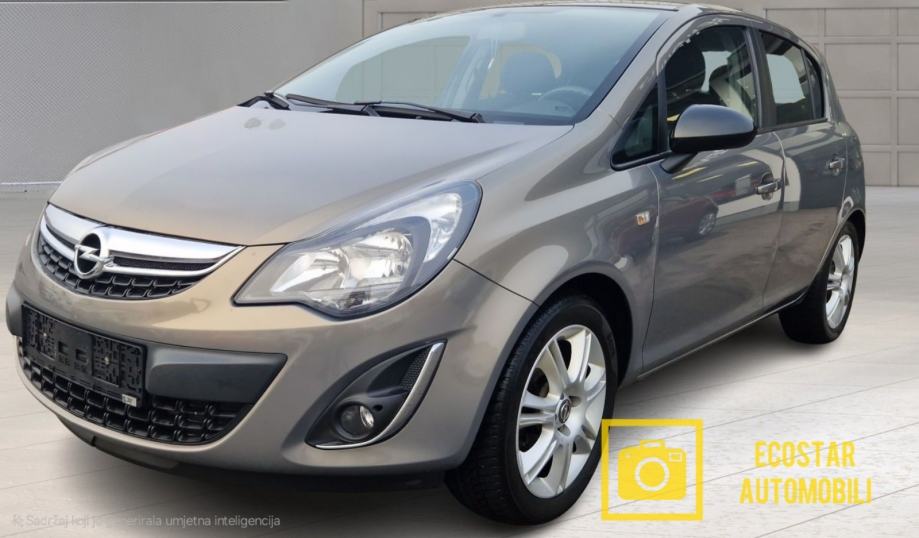 Opel Corsa 1,2 16V 2014 godina