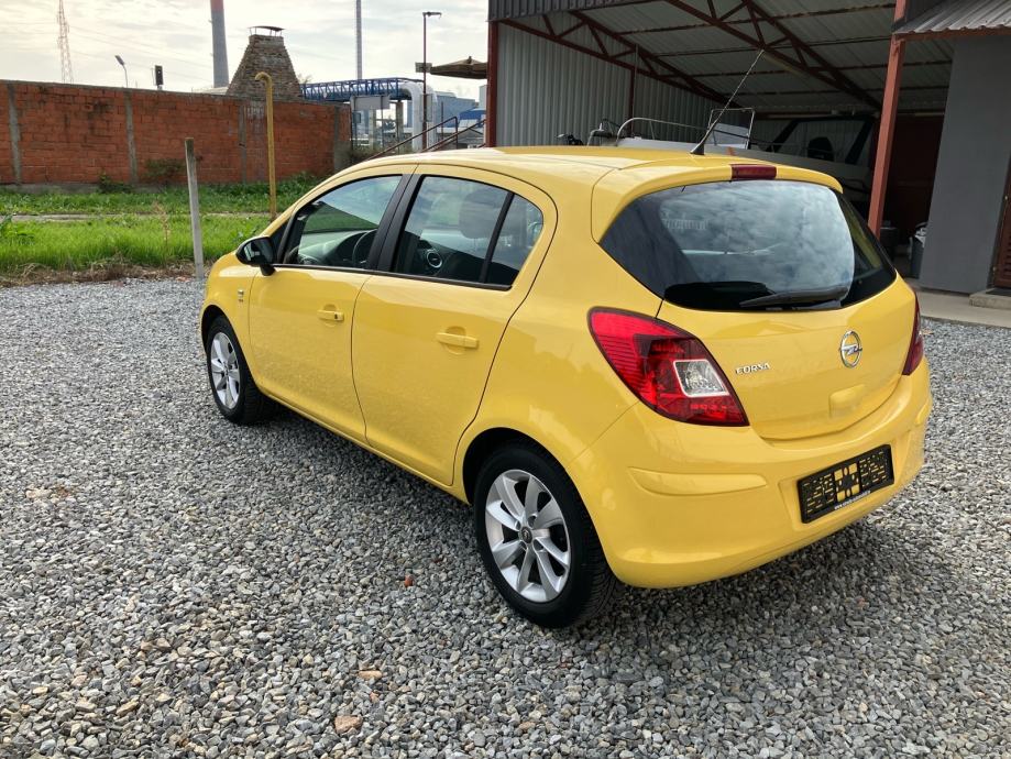 Opel Corsa 1,2 16V