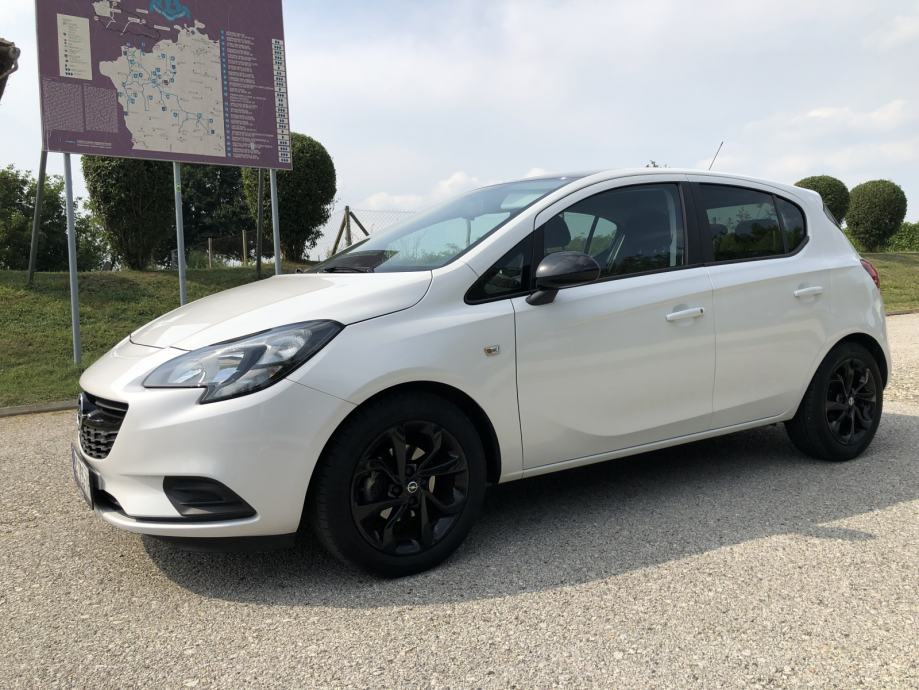 Opel corsa black