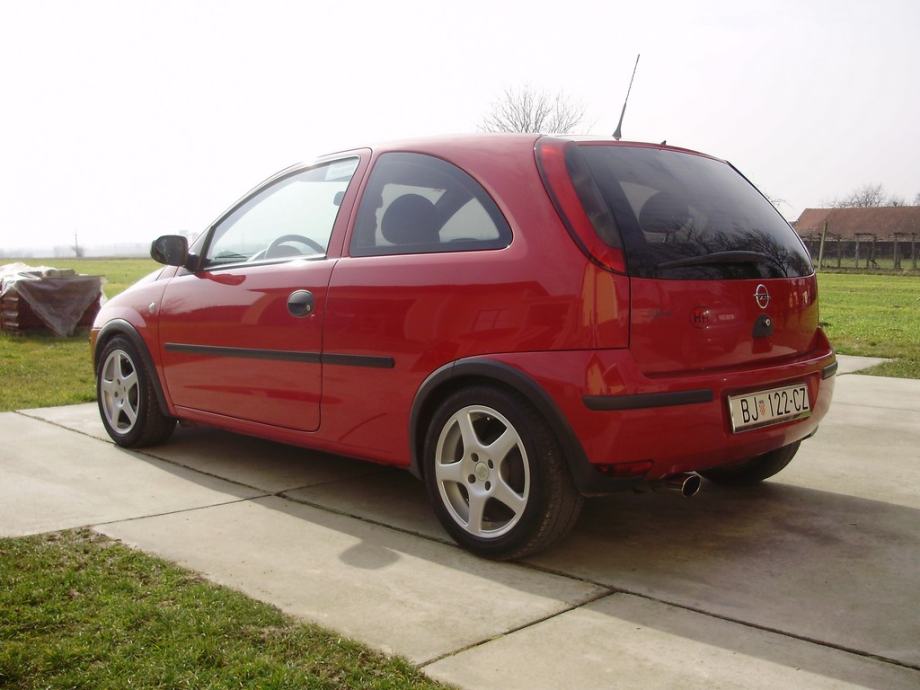 Opel Corsa c 2004, 2004 god.