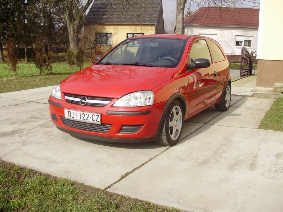 Opel corsa c 2004