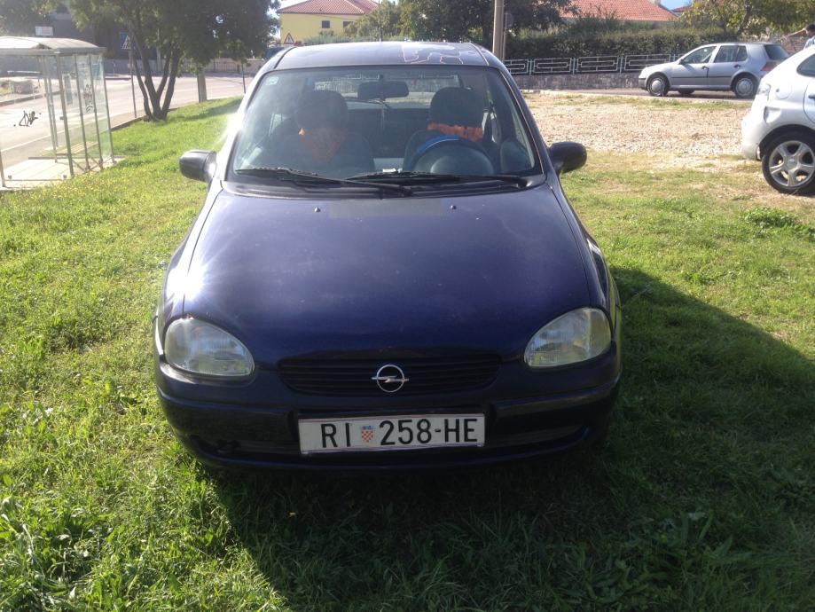 Opel Corsa Swing 1,4 i 16V