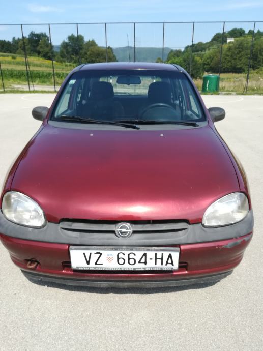 Opel Corsa Swing 1,4 i