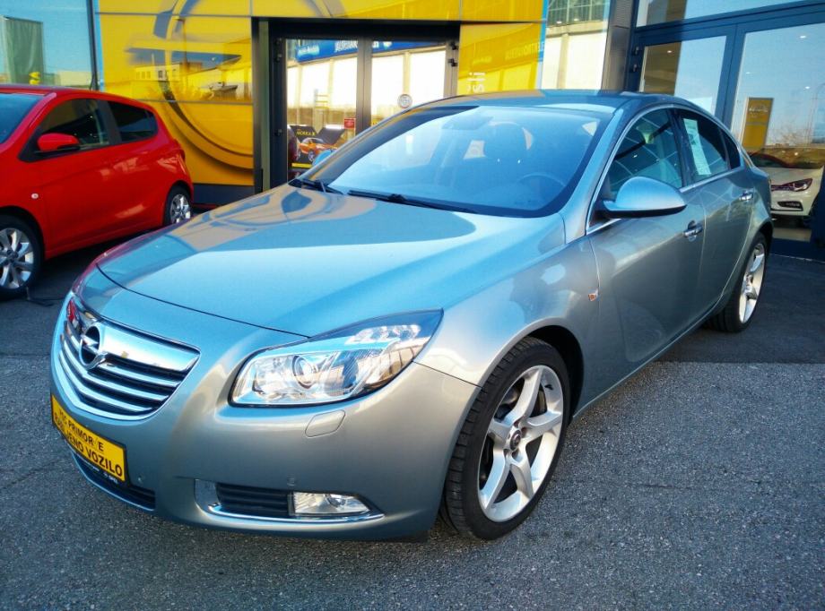 Opel Insignia Cdti Cosmo X Navi Bi Xenon Gratis Registracija God