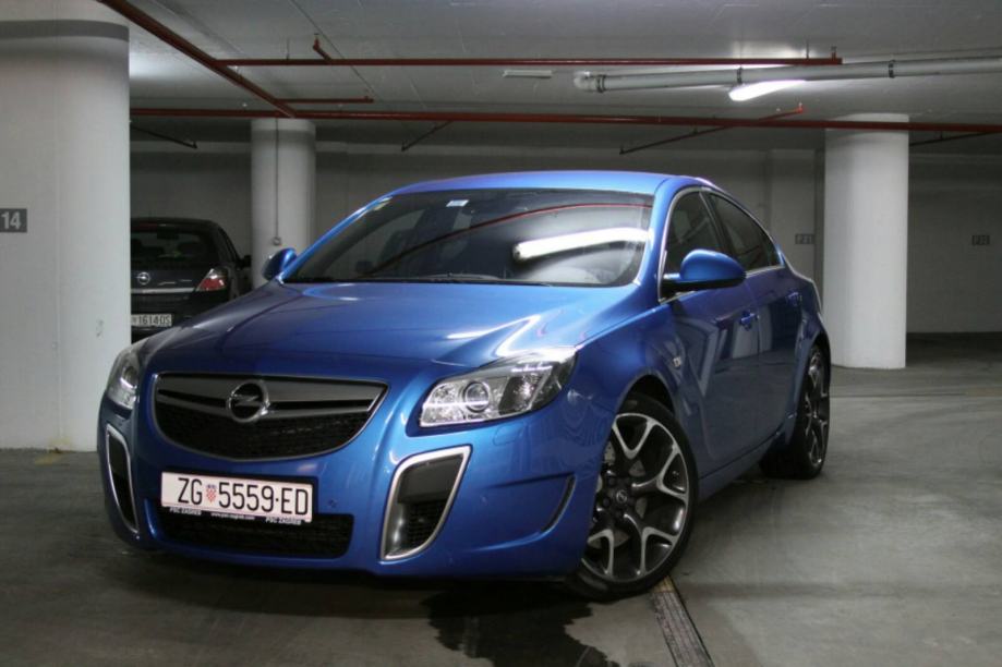 Opel Insignia  2,8 V6 Turbo OPC