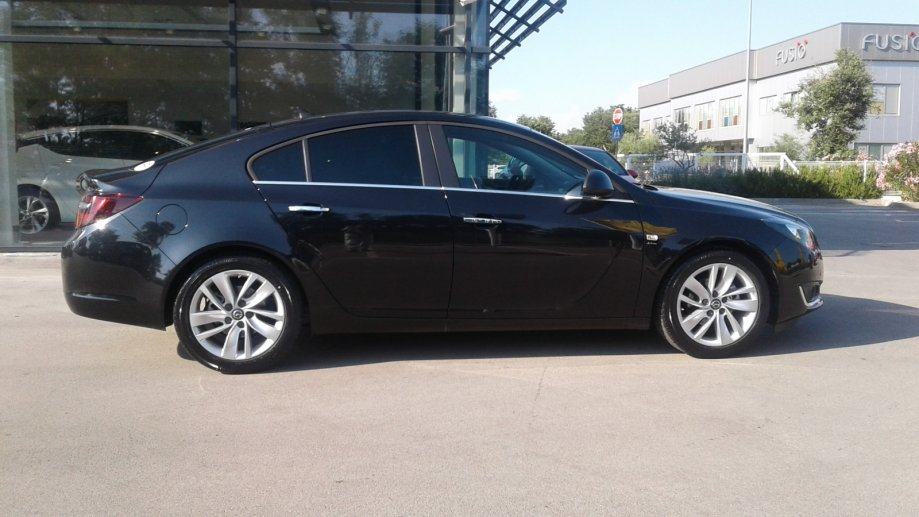 Opel insignia drive2