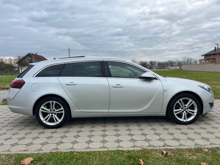 Opel Insignia Karavan Cdti Sport God