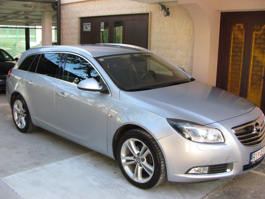 Opel insignia sw