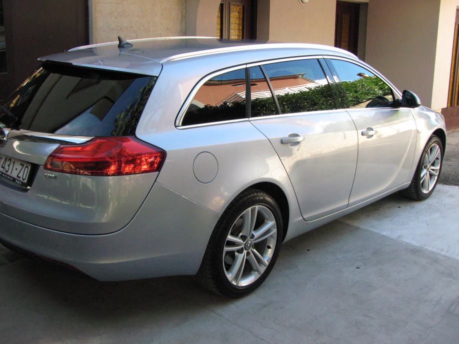 Opel insignia sw