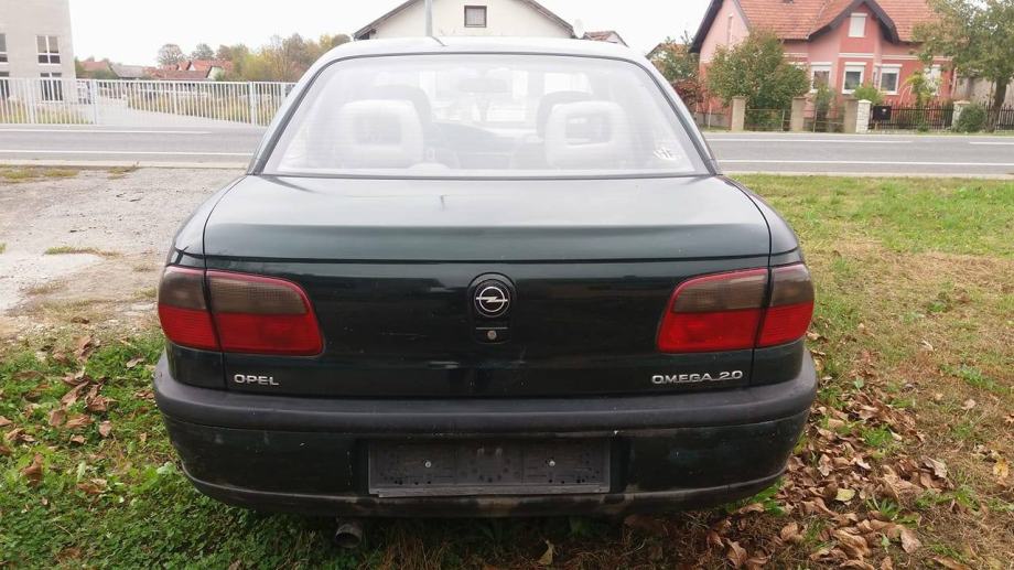 Opel omega 1995