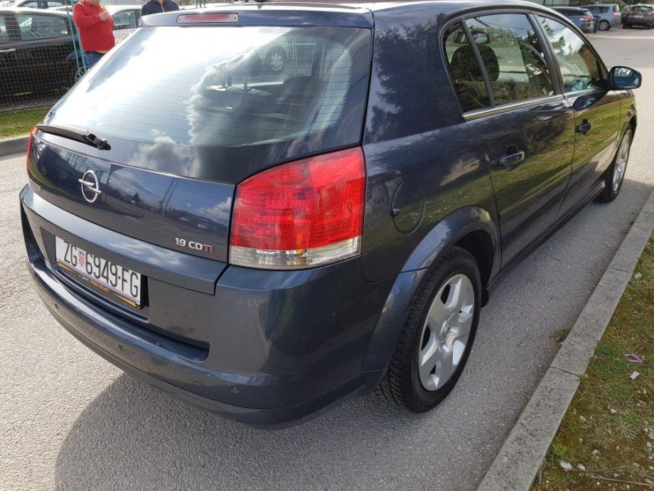 Opel signum 1