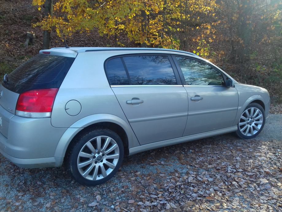 Opel signum 2008