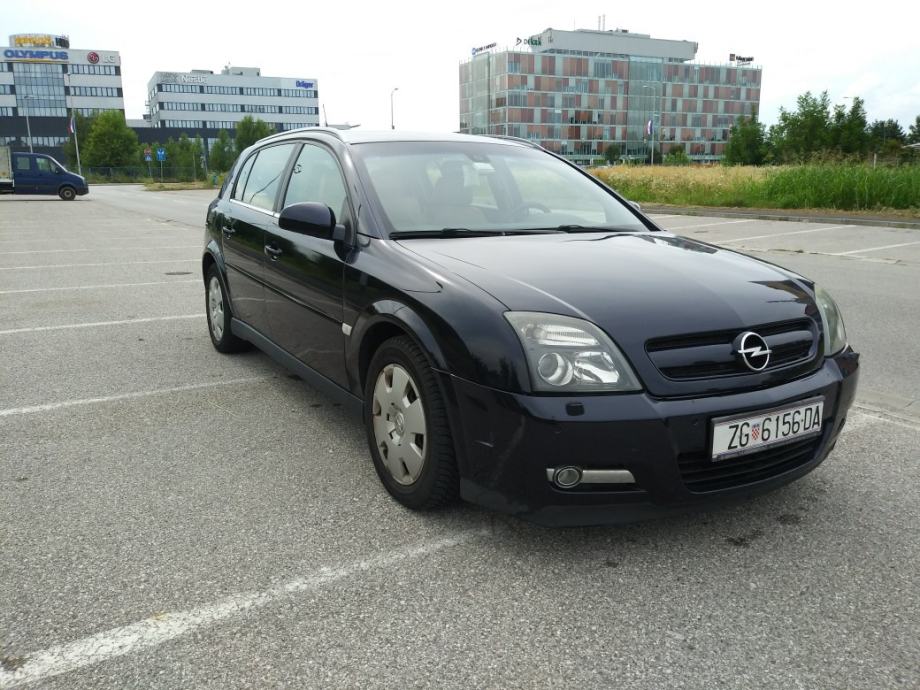 Opel signum 2004