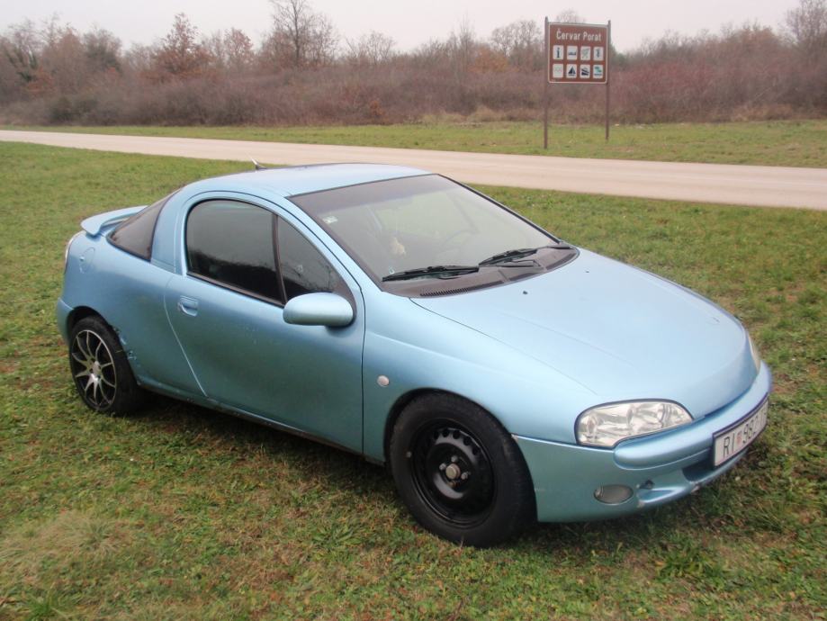 Opel tigra 1996