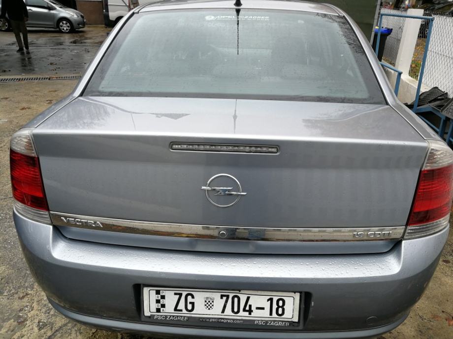 Opel vectra 2020