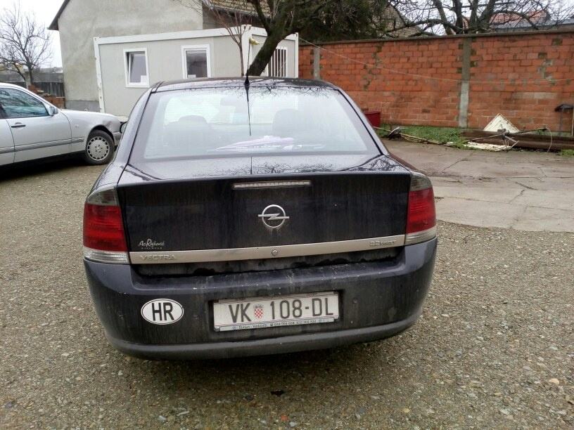 Opel vectra 2009