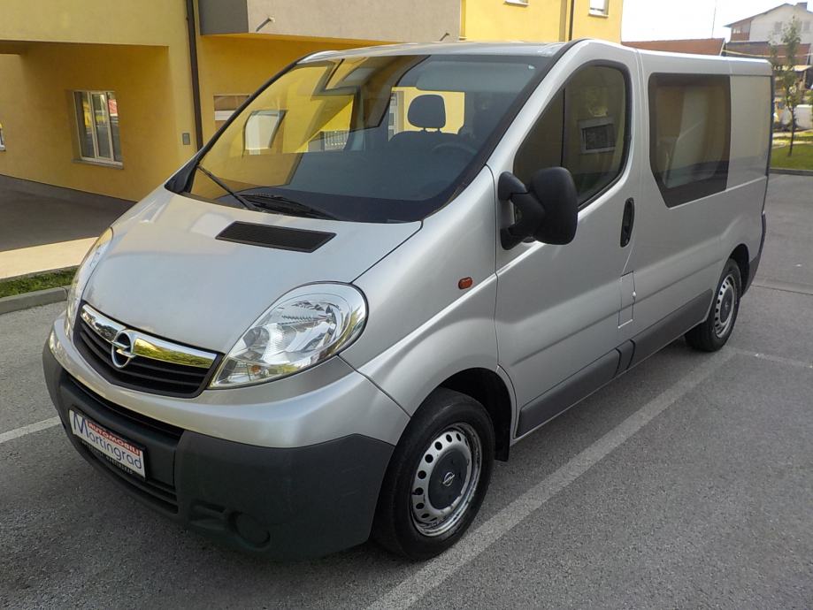 Opel vivaro 2009