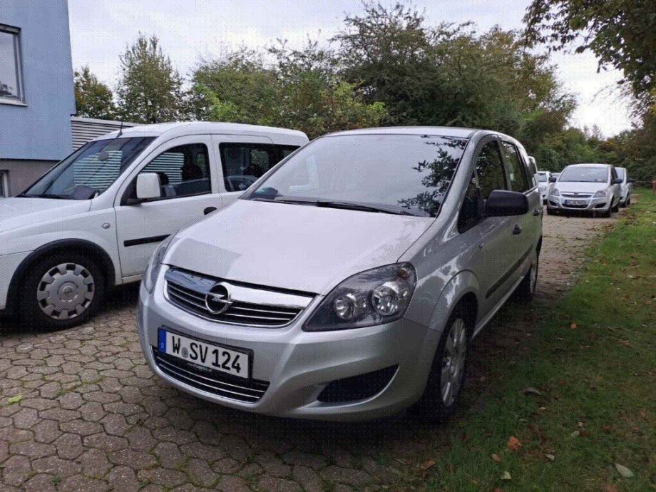 OPEL ZAFIRA 1.7 CDTI 166.000KM, SERVISNA KNJIGA, KARTIČNO PLAĆANJE!