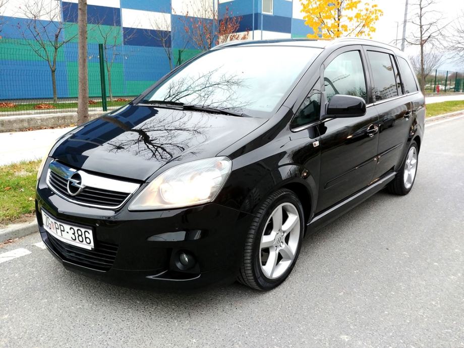 Opel zafira 7 местный