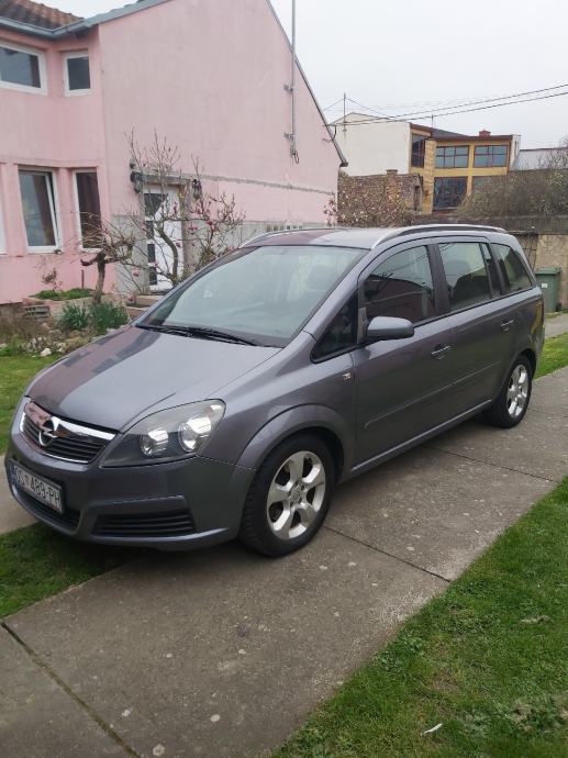 Opel Zafira 1 9 CDTI 2006 God