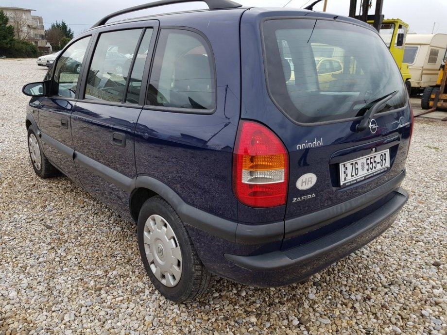 Opel zafira 2