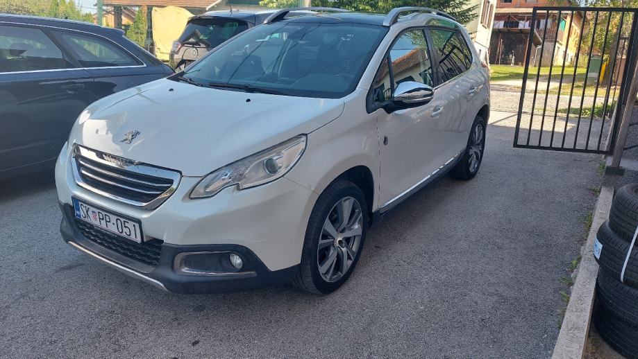 Peugeot 2008 1,2 Crossway