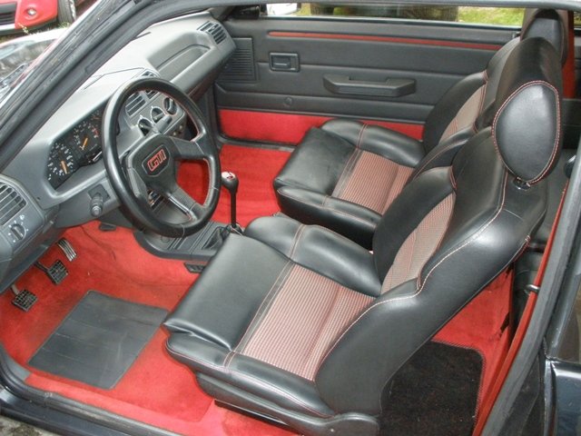 Peugeot 205 gti салон