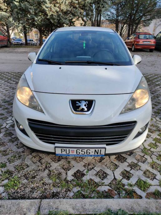 Peugeot 207 1 4 VTi 2010 God