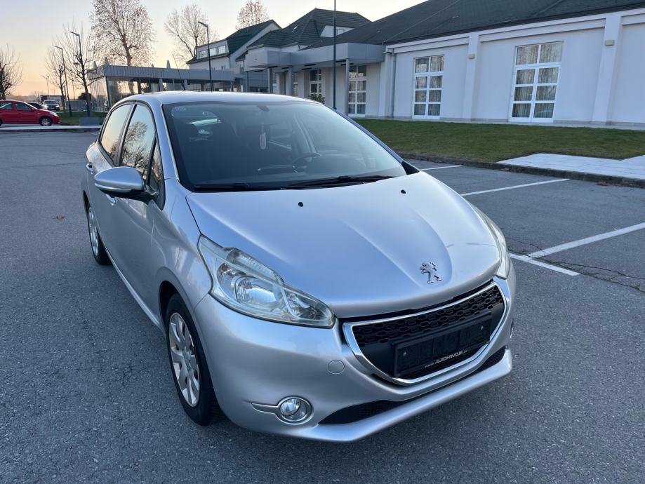 Peugeot 208 1,2 reg: 7/2025