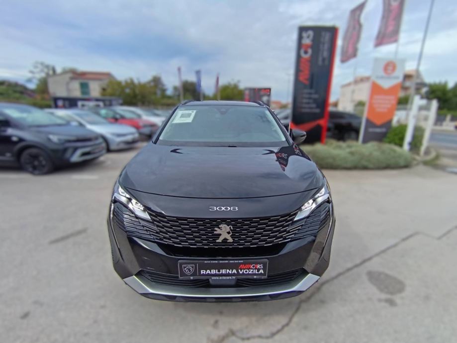 Peugeot 3008 1.5 BlueHDi 130 KS STYLE **VOZILO S JAMSTVOM**