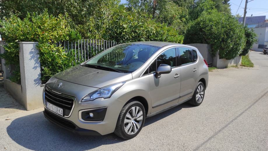 Peugeot 3008 1,6 HDi AUTOMATIK. 94000 km SERVISNA