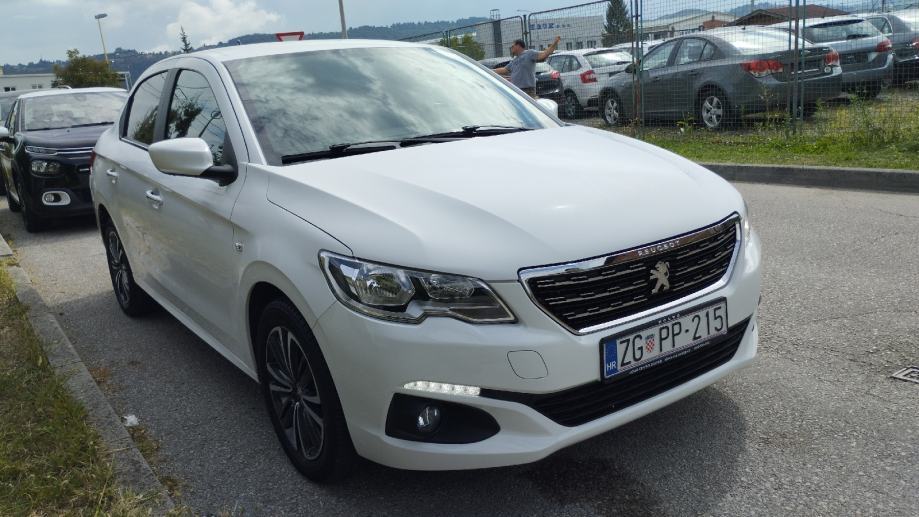 Peugeot 301 1,2 PureTech