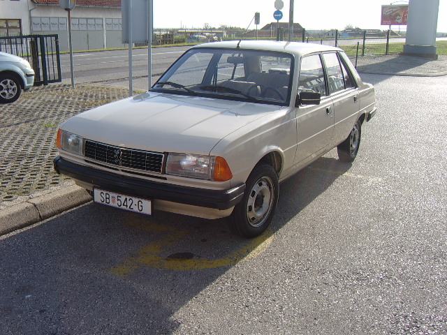 Peugeot 305 GL